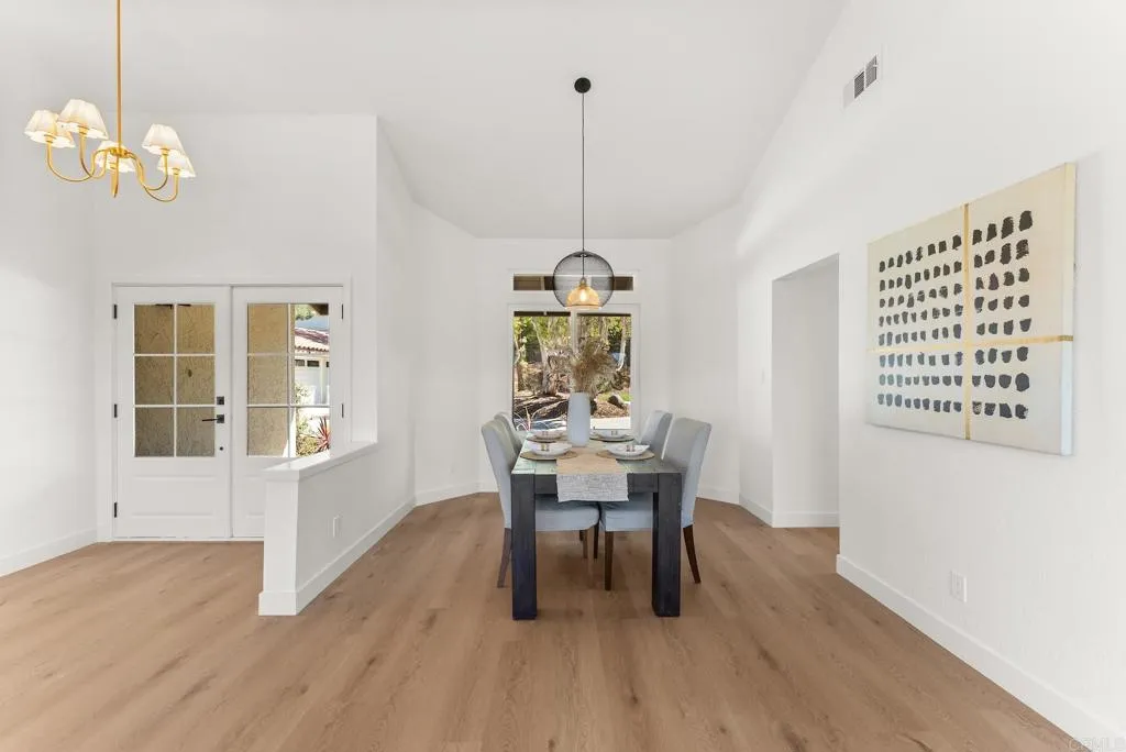 https://cdn.realtyfeed.com/cdn/127/307069122/5a5ec75d28dc548182e2059ca665ea02.webp
