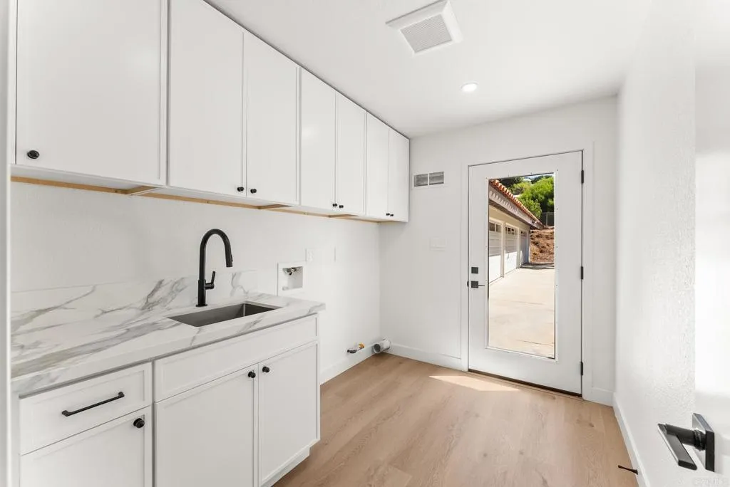 https://cdn.realtyfeed.com/cdn/127/307069122/bea442dac4dd13e3c3cf8376c0003f24.webp