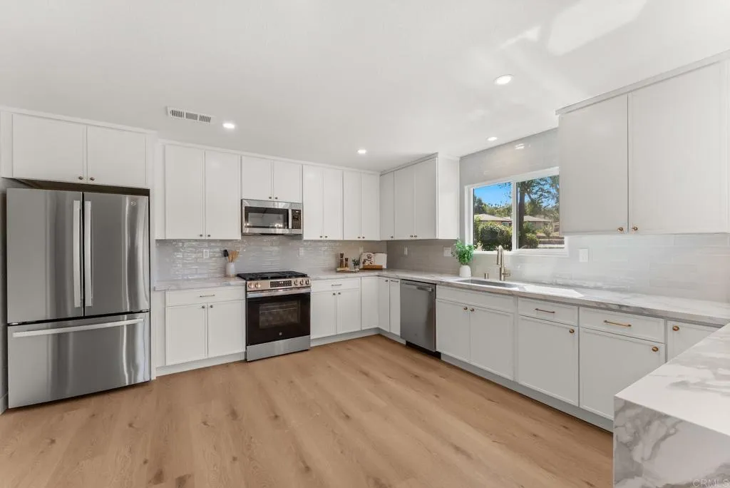 https://cdn.realtyfeed.com/cdn/127/307069122/d0c20a99fcd93e1d45ef79ded4f86952.webp
