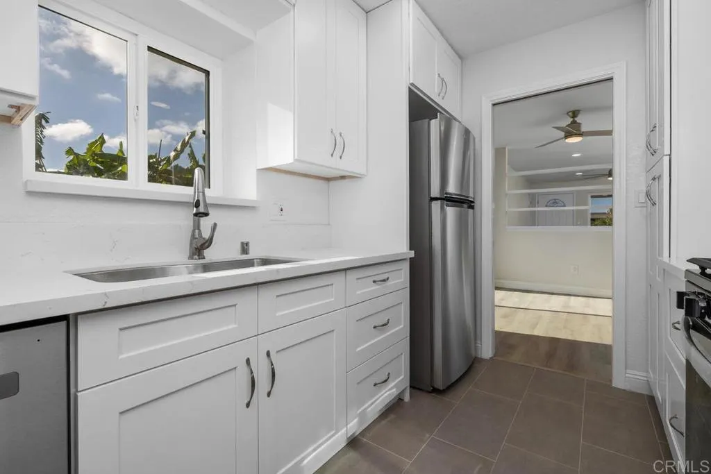 https://cdn.realtyfeed.com/cdn/127/307069170/1cf865b0bd035560633874ea2f7bf11b.webp