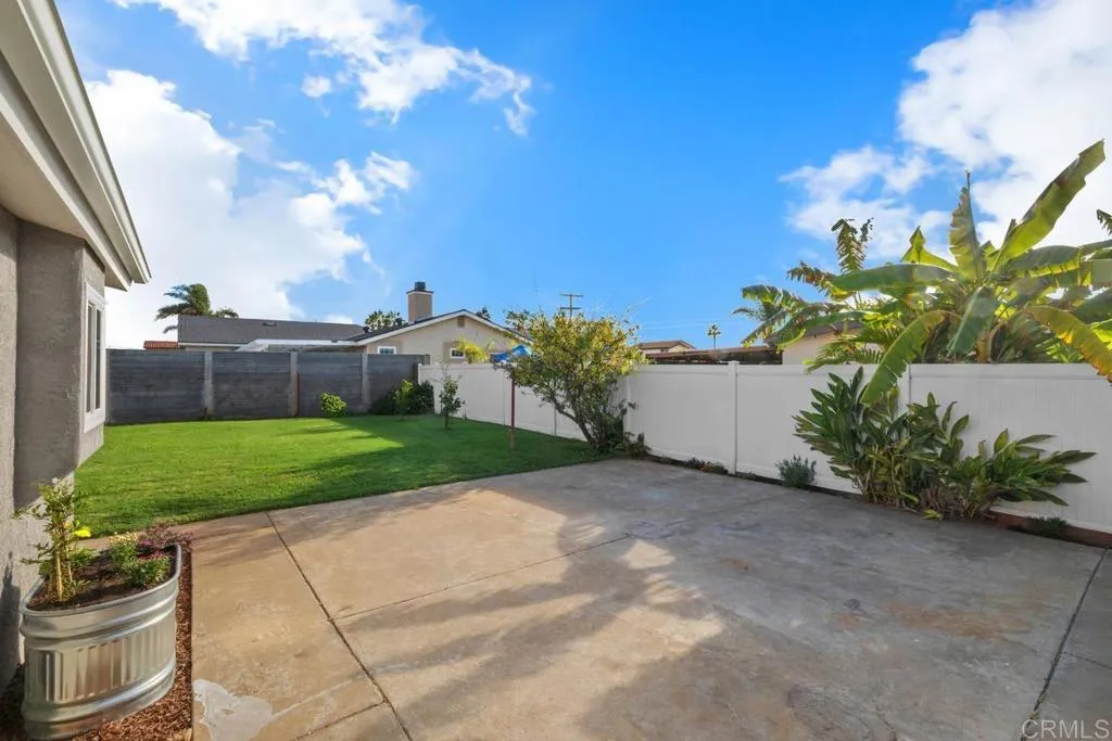 https://cdn.realtyfeed.com/cdn/127/307069170/bfb9f2d57d707b03b25cecea81e5458b.webp