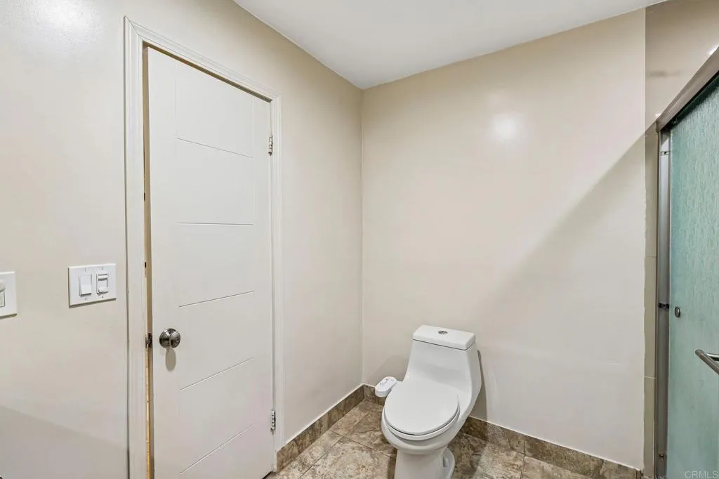 https://cdn.realtyfeed.com/cdn/127/307069179/01ef581a9b82375d69d81413cab74996.webp