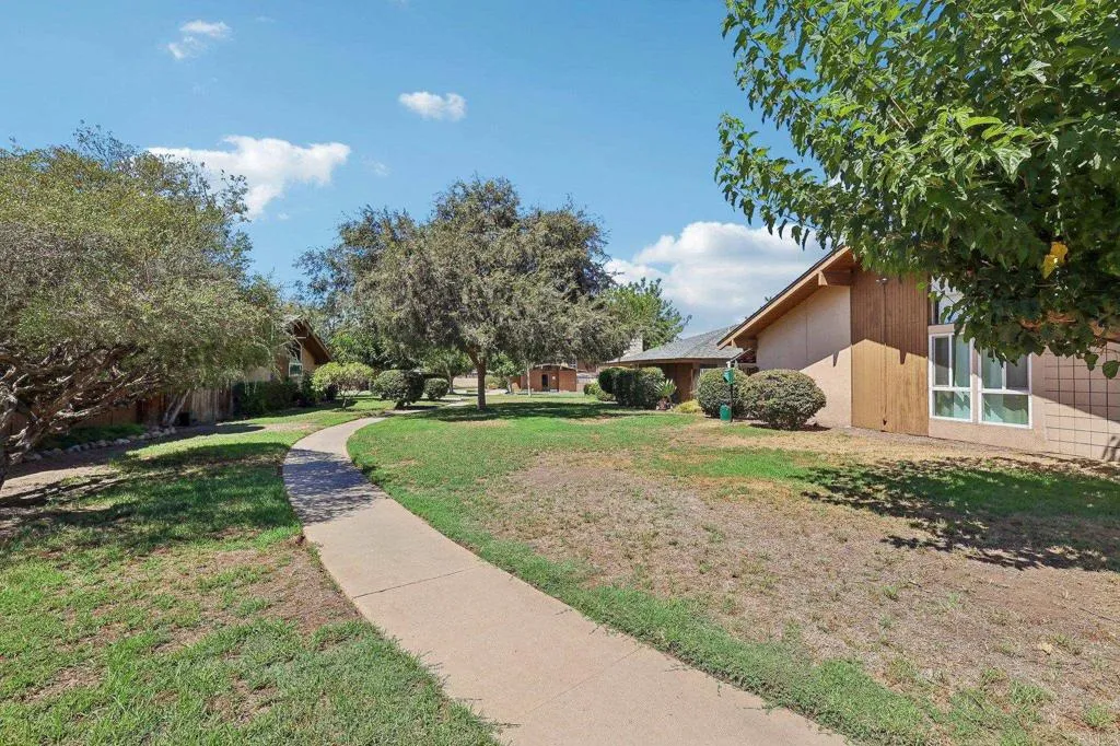 https://cdn.realtyfeed.com/cdn/127/307069179/0a5c4ba0a39bc23c3676e1c62e6d055d.webp