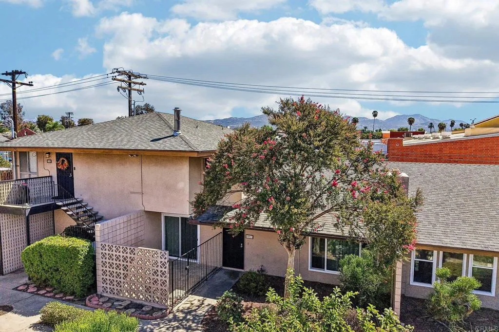https://cdn.realtyfeed.com/cdn/127/307069179/4ad6a433e9a4339be59eb73cd2176d76.webp