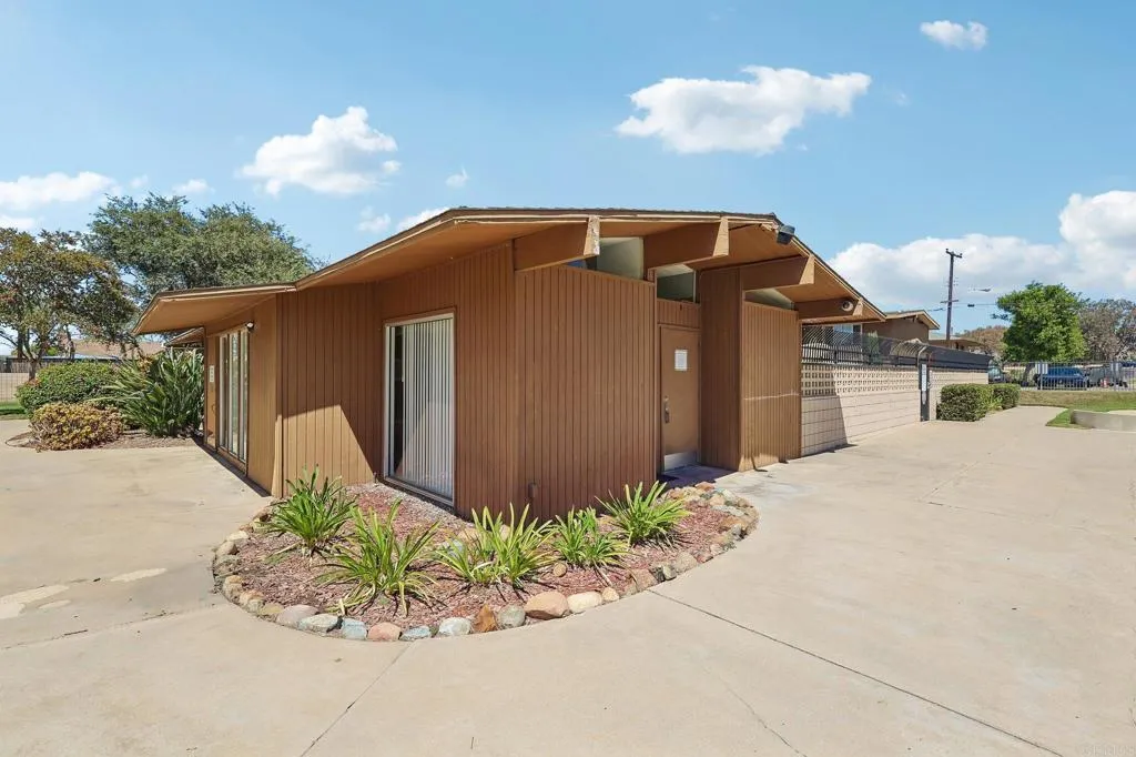 https://cdn.realtyfeed.com/cdn/127/307069179/9759f46a5fbd91b0a5a5ca87b1f3f32f.webp