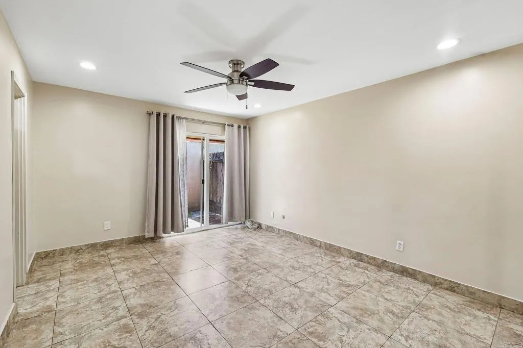 https://cdn.realtyfeed.com/cdn/127/307069179/b1f5fbd7966037482cbd97e144b5e4f7.webp