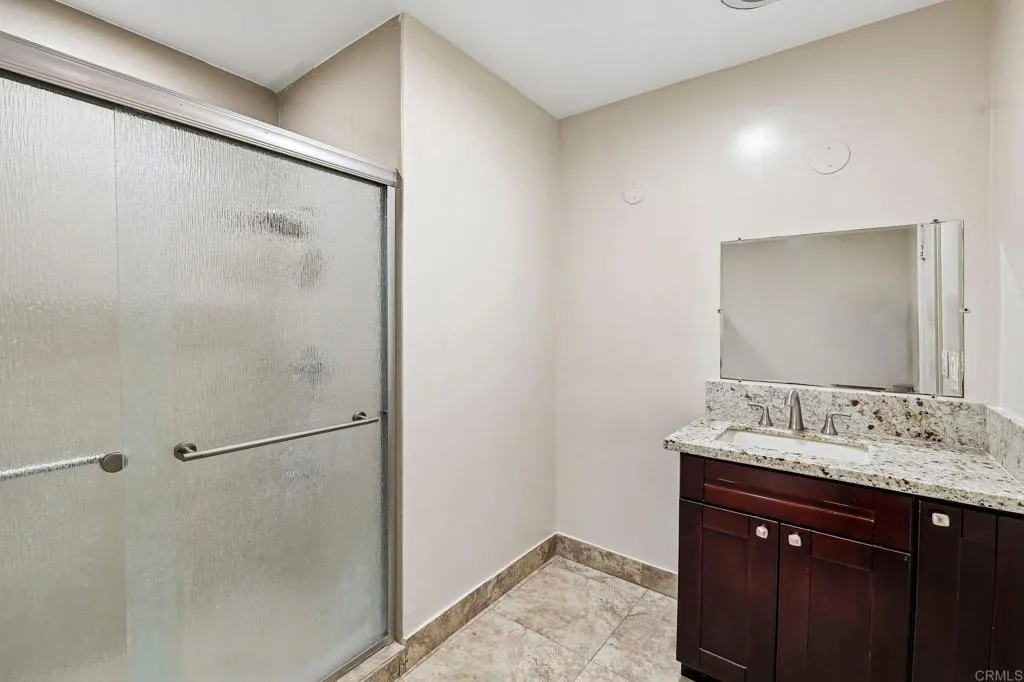 https://cdn.realtyfeed.com/cdn/127/307069179/b9a7c1caa4f711c0f783893d3019ada3.webp