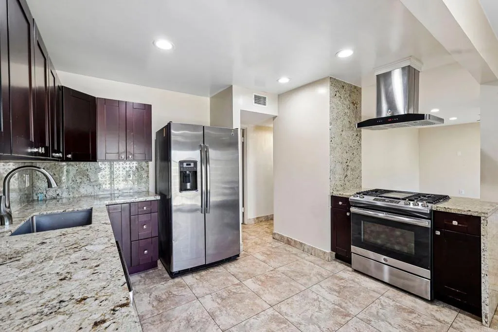 https://cdn.realtyfeed.com/cdn/127/307069179/d00bad7bdeae2baca4db842dc409a518.webp