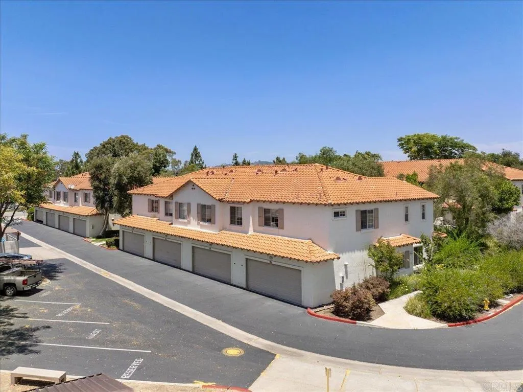 https://cdn.realtyfeed.com/cdn/127/307069199/2731f6f5b48e2dd2fa1f92f14b94bcb3.webp
