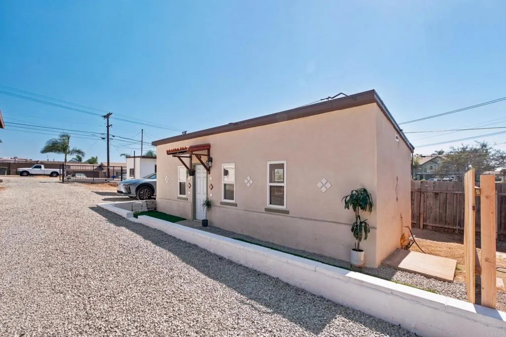 2641 E 18th Street, National City, CA 91950 - Photo 3 of 14, National City, CA