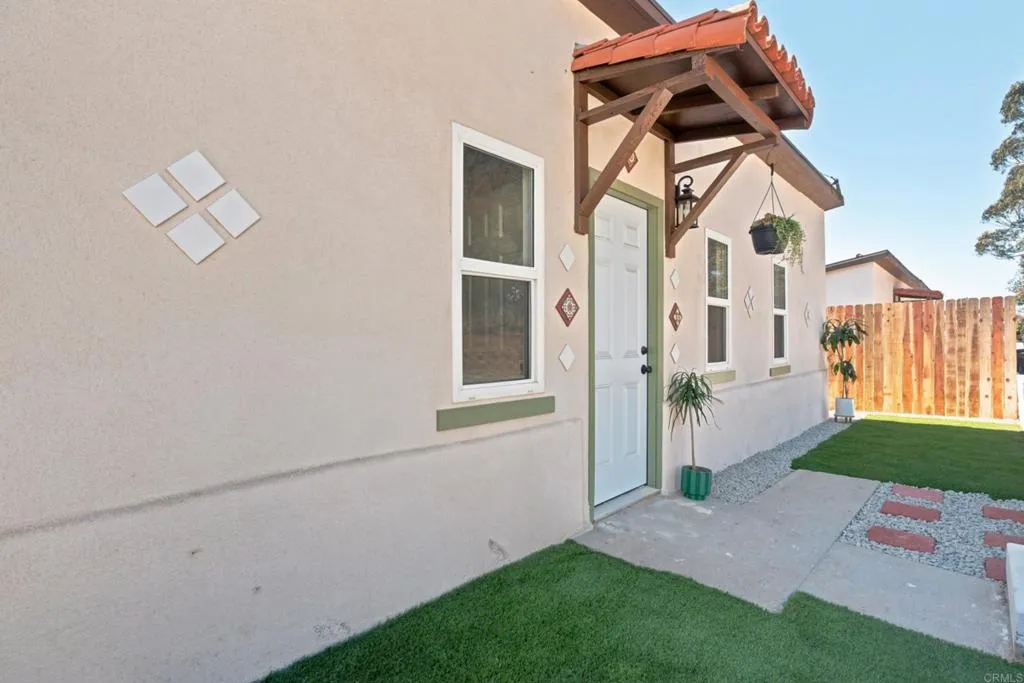 2641 E 18th Street, National City, CA 91950 - Main photo, National City, CA