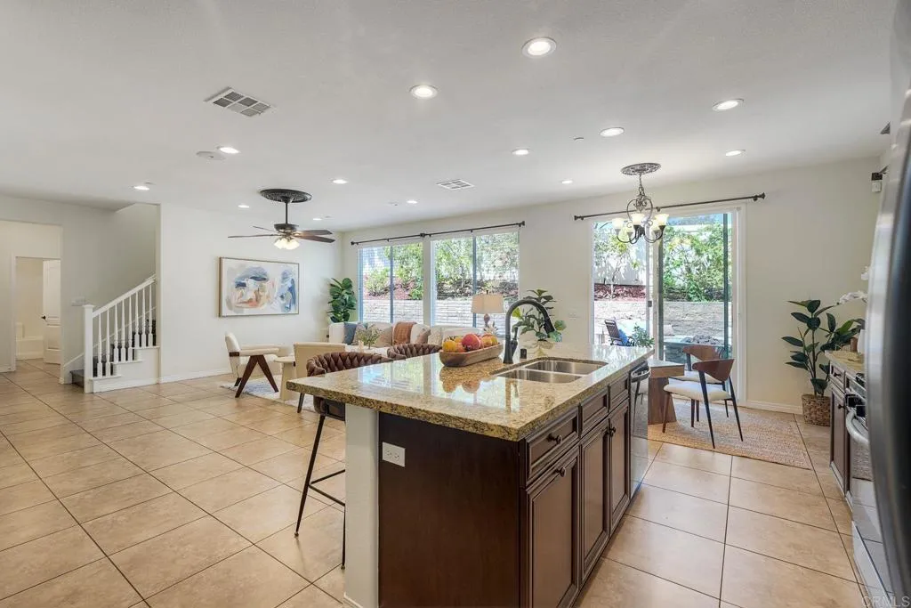 https://cdn.realtyfeed.com/cdn/127/307069270/4dfbbffd0da2a6a7fda163e0ee0926fa.webp