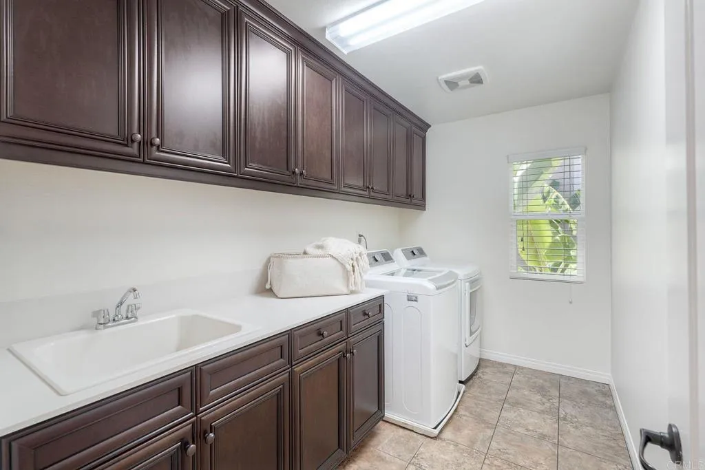 https://cdn.realtyfeed.com/cdn/127/307069270/56beaeb04609a11658058f1ff394c588.webp