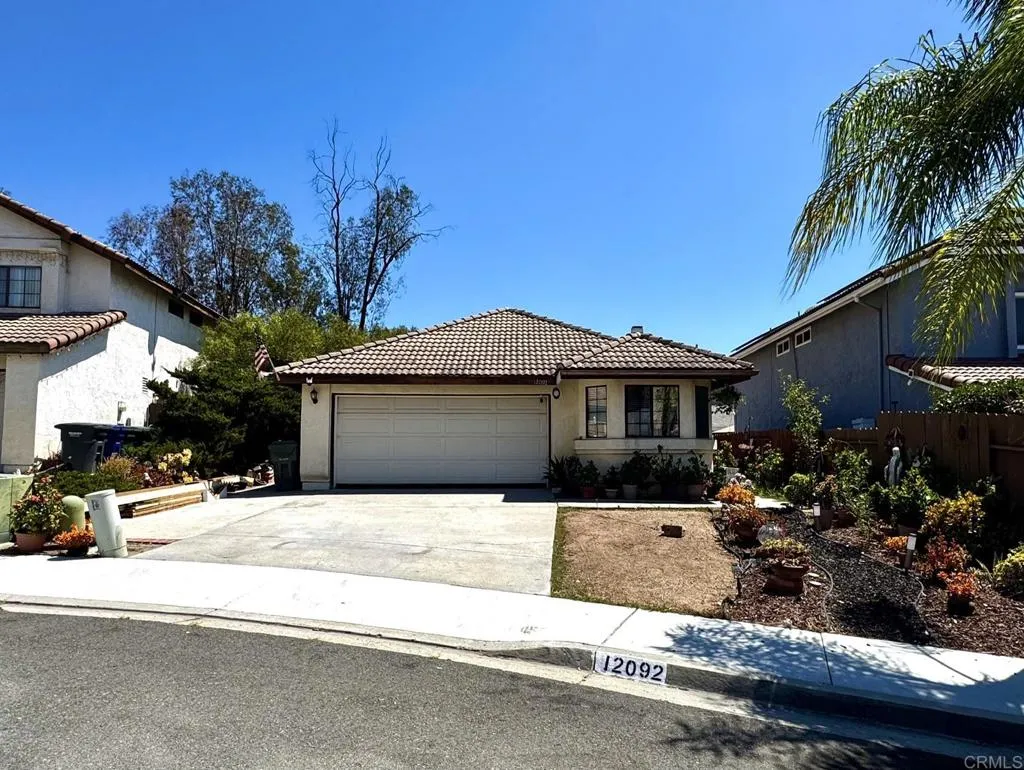 12092 Calle Naranja, El Cajon, CA 92019 - Main photo, El Cajon, CA