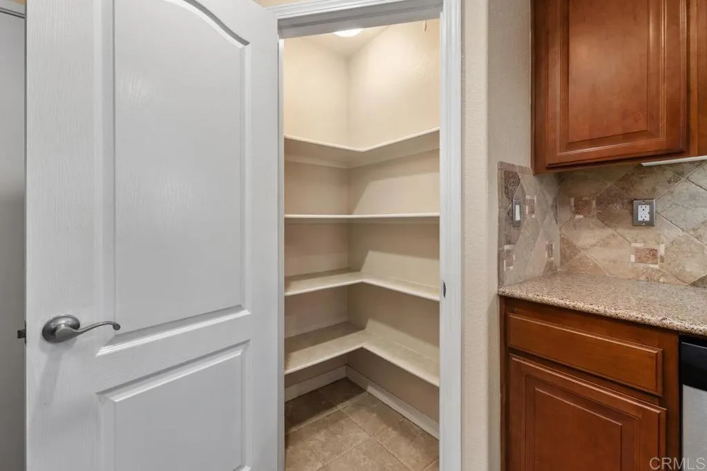 https://cdn.realtyfeed.com/cdn/127/307069335/4839f6bf87f2d4abe9f45bc0b1f76a3b.webp