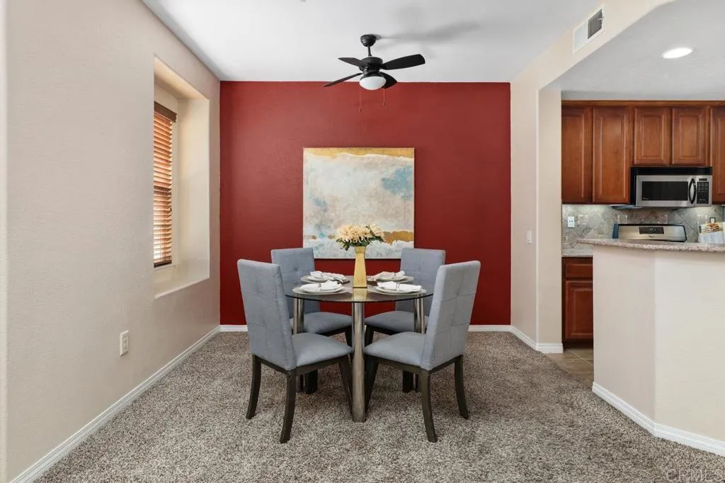 https://cdn.realtyfeed.com/cdn/127/307069335/dc6f553e29e6ee695f56b6d3f6e00641.webp