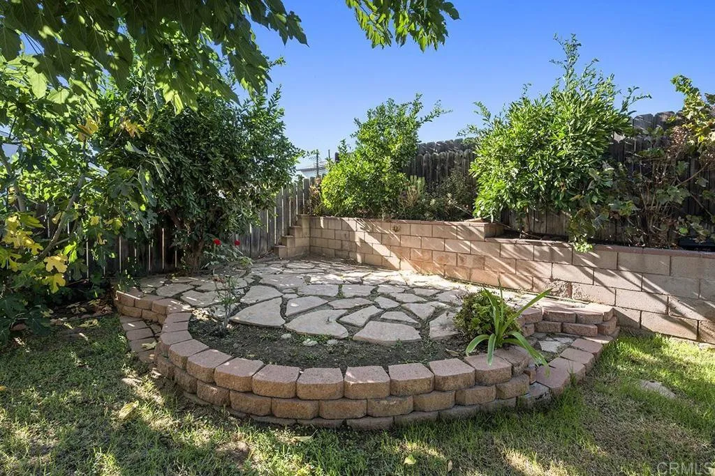 https://cdn.realtyfeed.com/cdn/127/307069339/660168c16959ec132fc86682c579afd0.webp