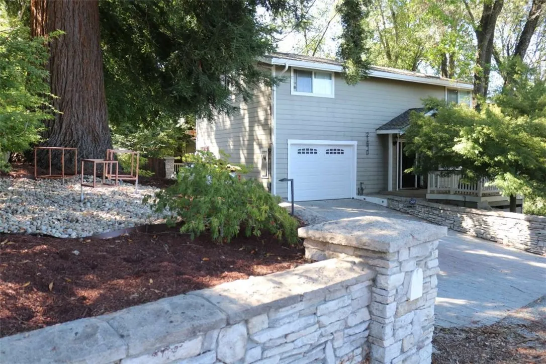 21670 Woolaroc Drive, Los Gatos, CA 95033 - Photo 2 of 35, Los Gatos, CA