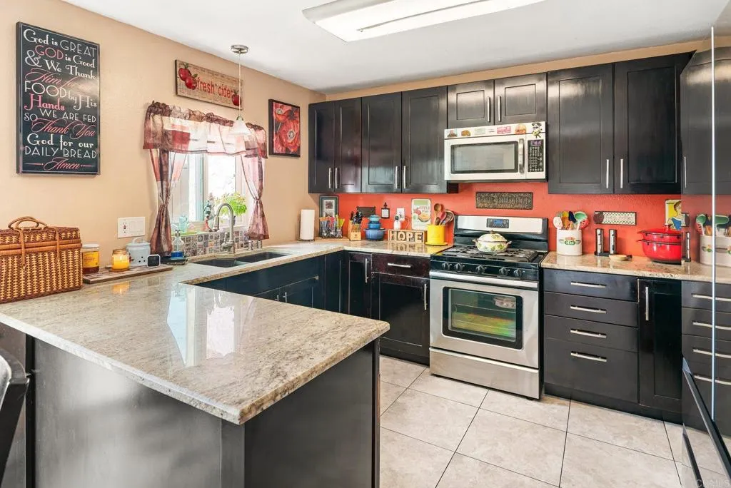 https://cdn.realtyfeed.com/cdn/127/307069394/d3960bd6be9539510426743226ef8d2f.webp