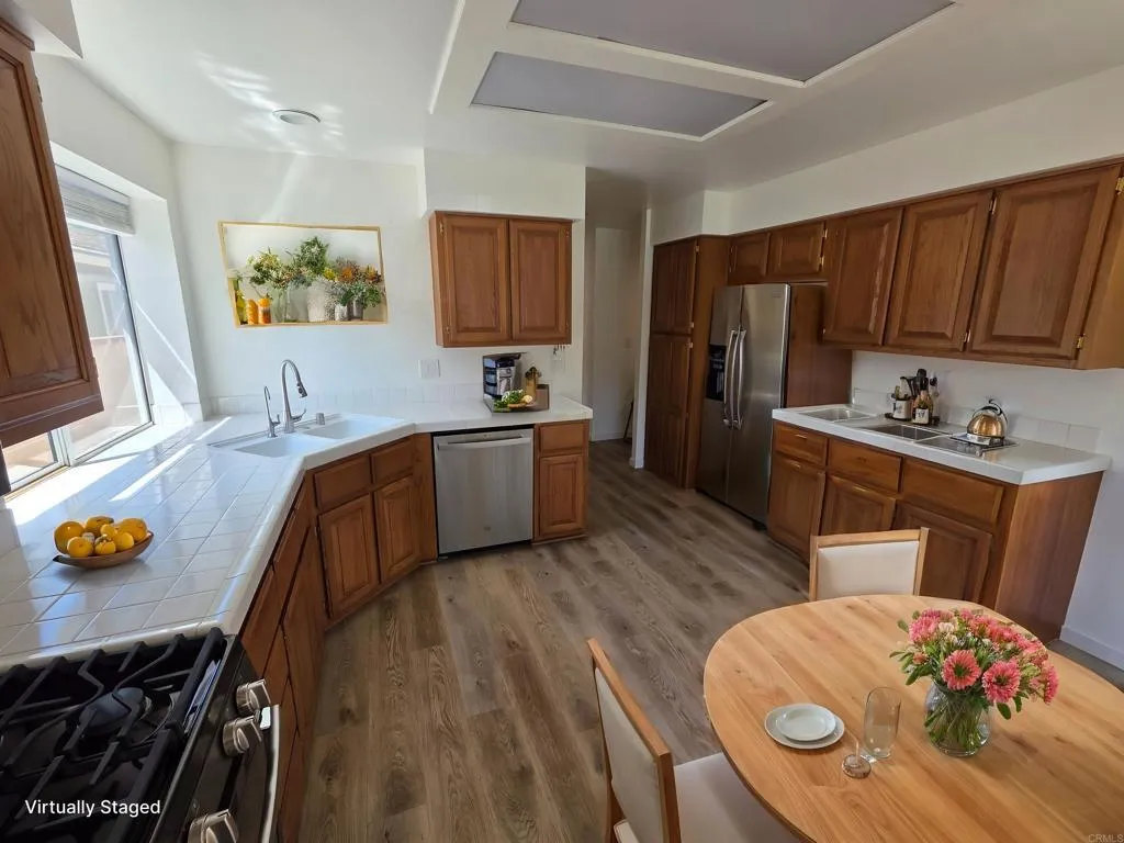 2359 Mapleleaf Drive, Vista, CA 92081 - Photo 2 of 5, Vista, CA