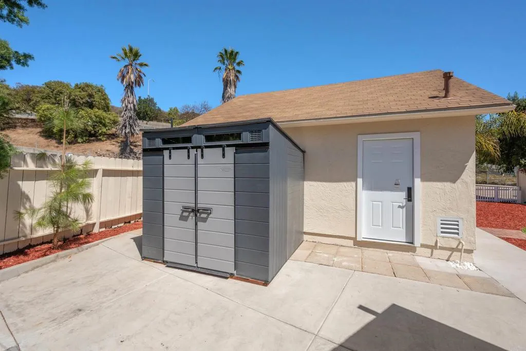 https://cdn.realtyfeed.com/cdn/127/307069462/04df028aa4fdc84f17bfa6dbb74011cd.webp