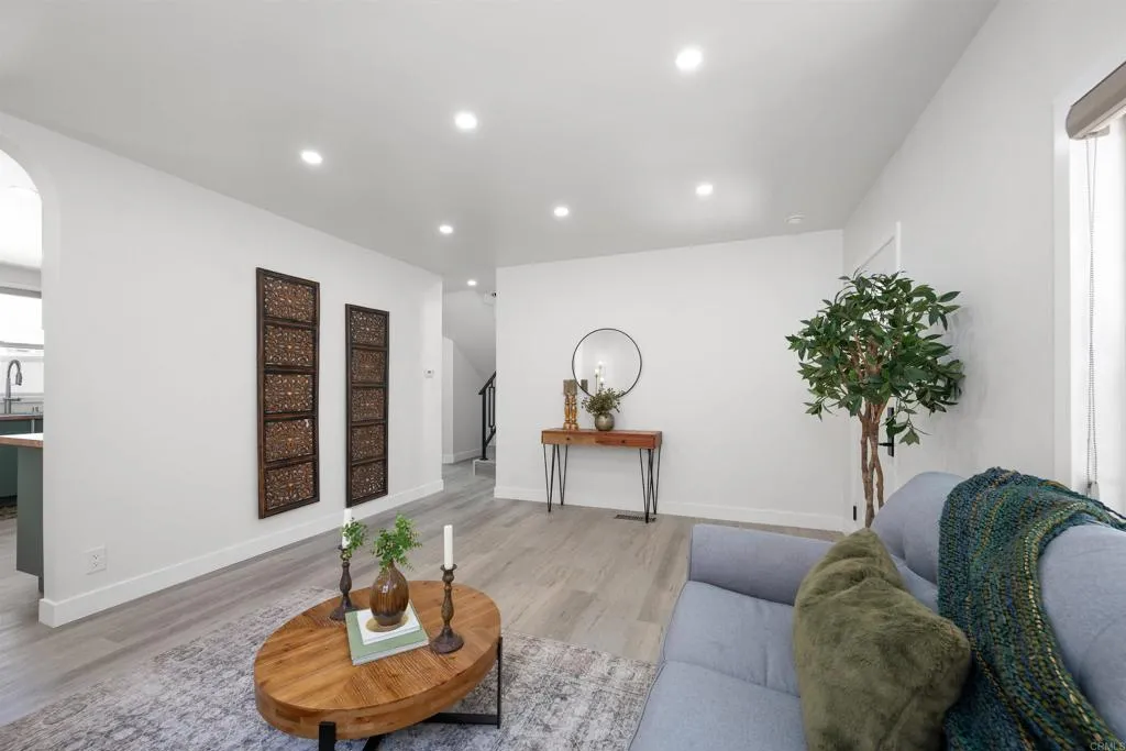 https://cdn.realtyfeed.com/cdn/127/307069462/57972ad8b2a6537b5a6915b9f2b61308.webp