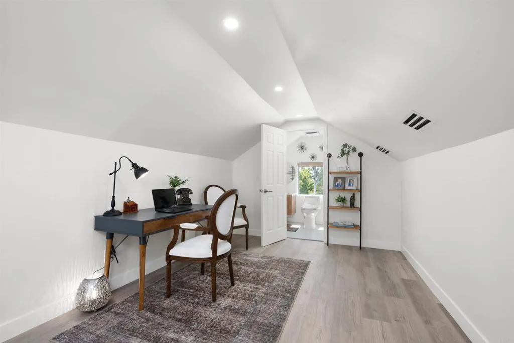 https://cdn.realtyfeed.com/cdn/127/307069462/c3281c69bcbedc94028315f4661a9eaa.webp