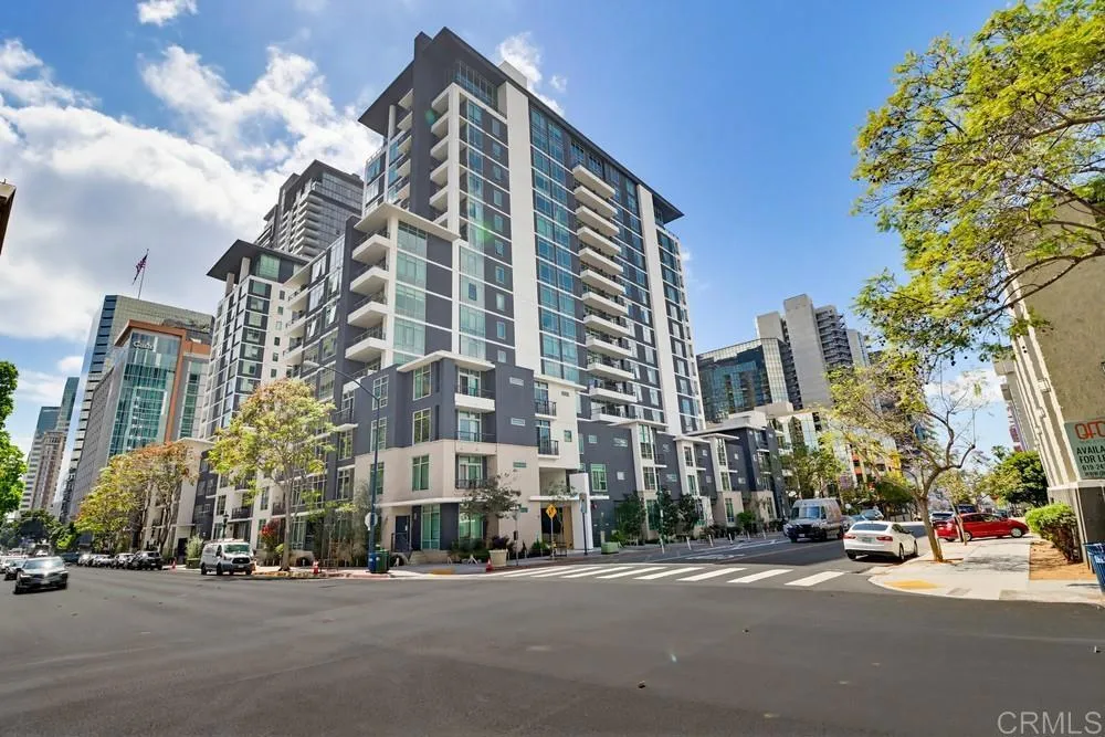 425 W Beech St Unit 226, San Diego, CA 92101 - Main photo, San Diego, CA