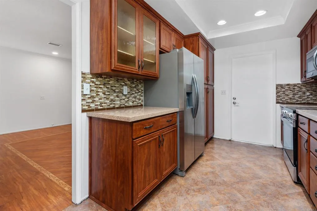 https://cdn.realtyfeed.com/cdn/127/307069523/3643dbd85e76058141d62b4c1a9b063a.webp