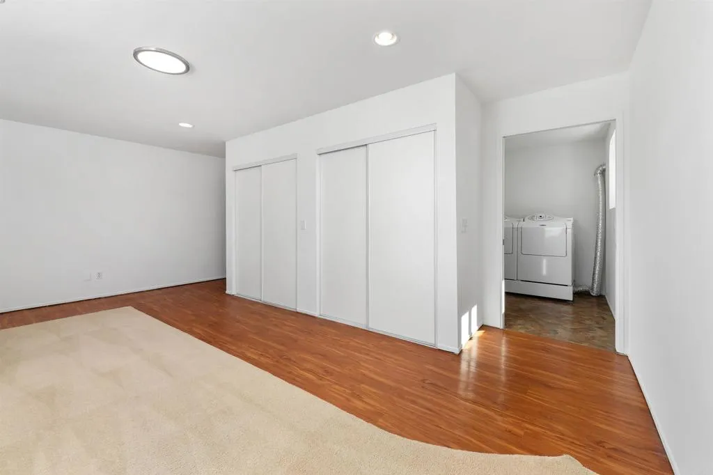 https://cdn.realtyfeed.com/cdn/127/307069523/bb297c8ed317755ba386e0fb1feaa244.webp