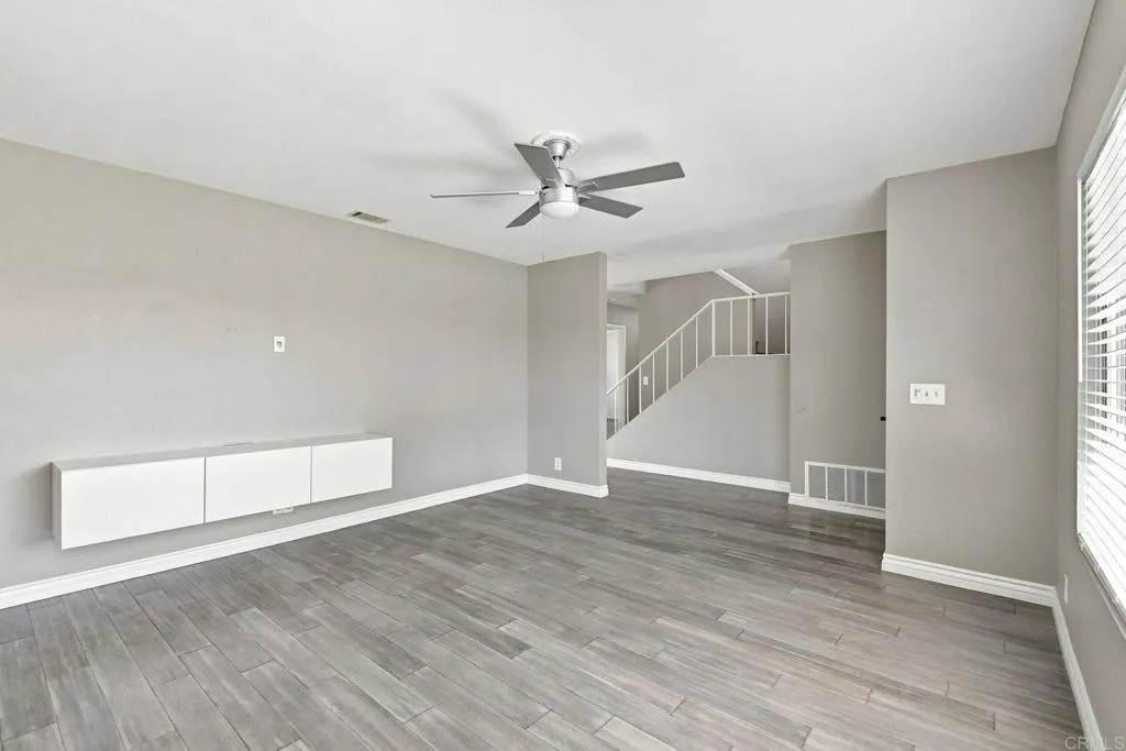 https://cdn.realtyfeed.com/cdn/127/307069557/08701040641b6a5523d3acda69236cbc.webp