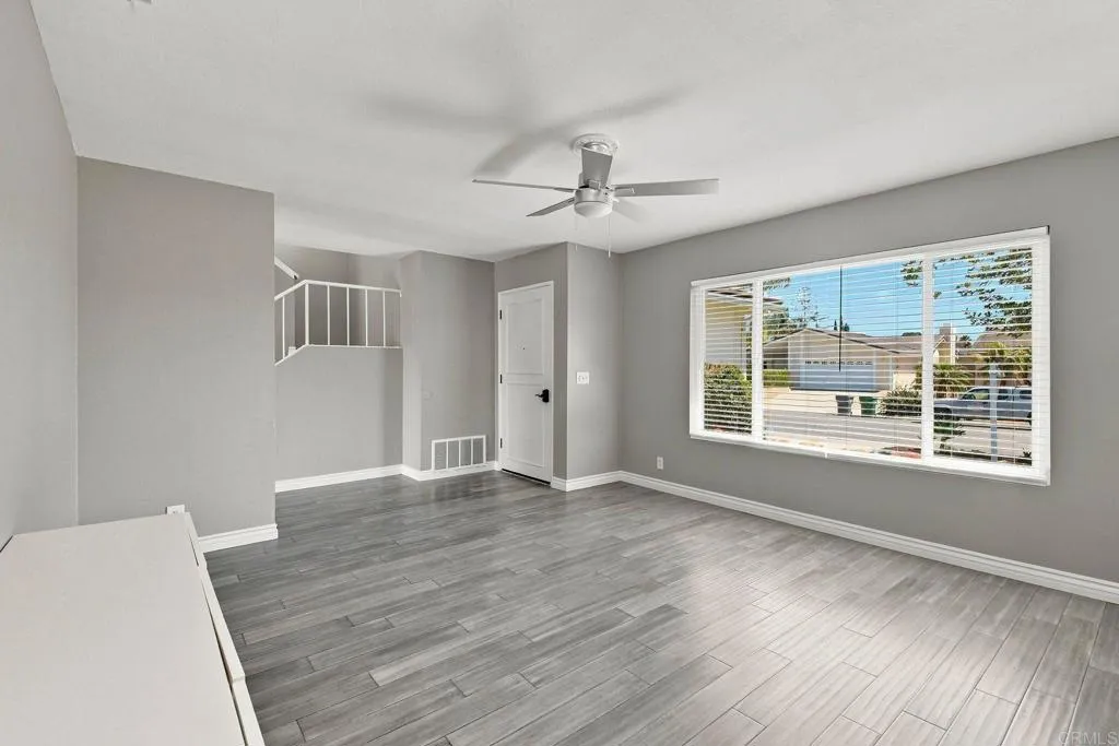 https://cdn.realtyfeed.com/cdn/127/307069557/1dcc0c5597c3bf8f338282aa88cb8acb.webp