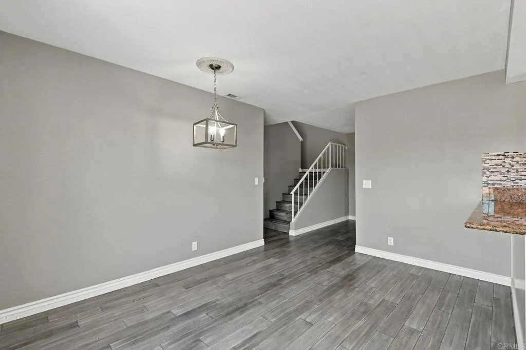 https://cdn.realtyfeed.com/cdn/127/307069557/3992cb604472603b2ae90465859b47ad.webp