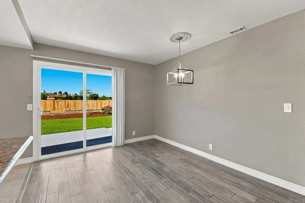https://cdn.realtyfeed.com/cdn/127/307069557/c0a894e2f3f80af4c3610fa25275e6a6.webp