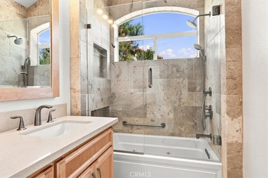 https://cdn.realtyfeed.com/cdn/127/307069565/6c39c9ee3f8fb3e7ec175a049fda7db3.webp