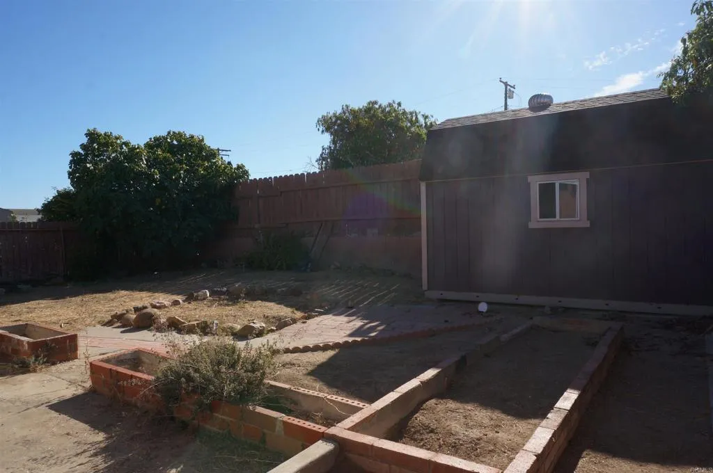 https://cdn.realtyfeed.com/cdn/127/307069573/d1efafdef5ce40dba465cdfeb28fb802.webp
