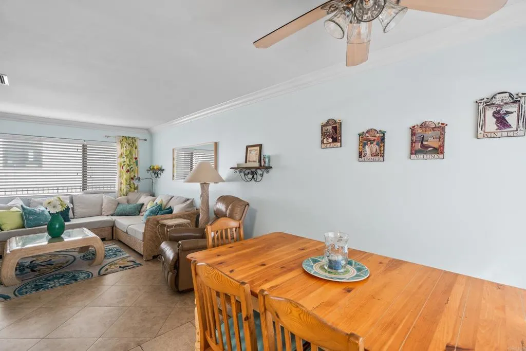 https://cdn.realtyfeed.com/cdn/127/307069630/4f99b3d9ad23a09bcc2124ab2ce6703e.webp