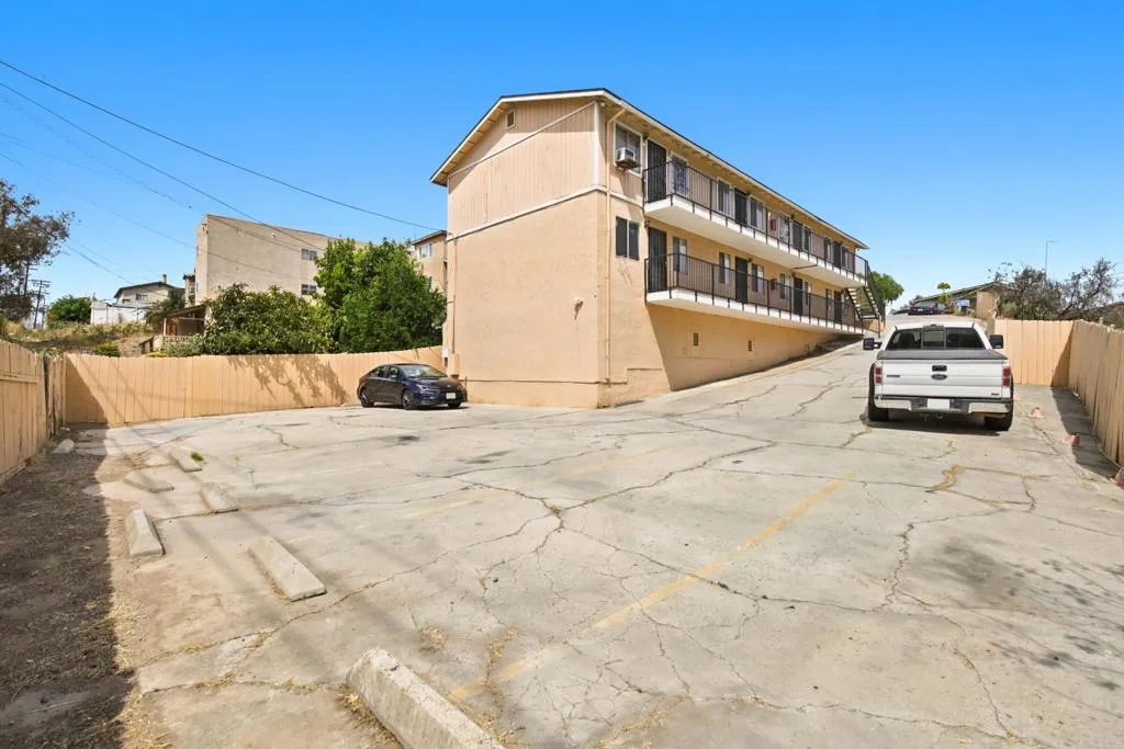 3018 44th Street, San Diego, CA 92105 - Photo 3 of 21, San Diego, CA