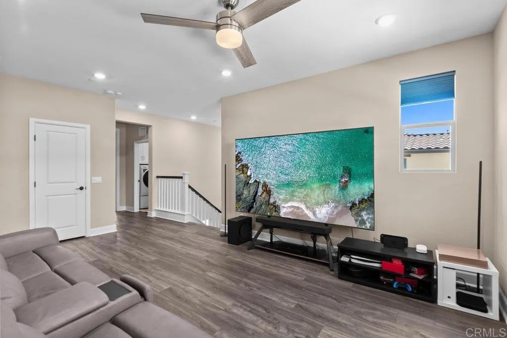 https://cdn.realtyfeed.com/cdn/127/307069668/1e35e7194000716175293acdcd0c1707.webp
