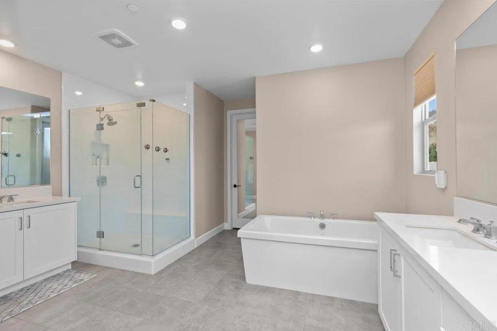 https://cdn.realtyfeed.com/cdn/127/307069668/8e696828f42b7751fa480f6c94ddbac8.webp