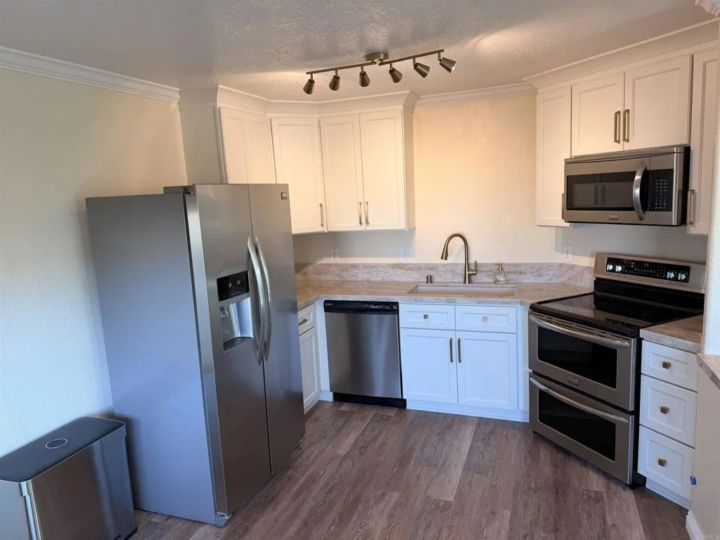 https://cdn.realtyfeed.com/cdn/127/307069694/05a9715629a078ddf51d3393b59ca1e5.webp