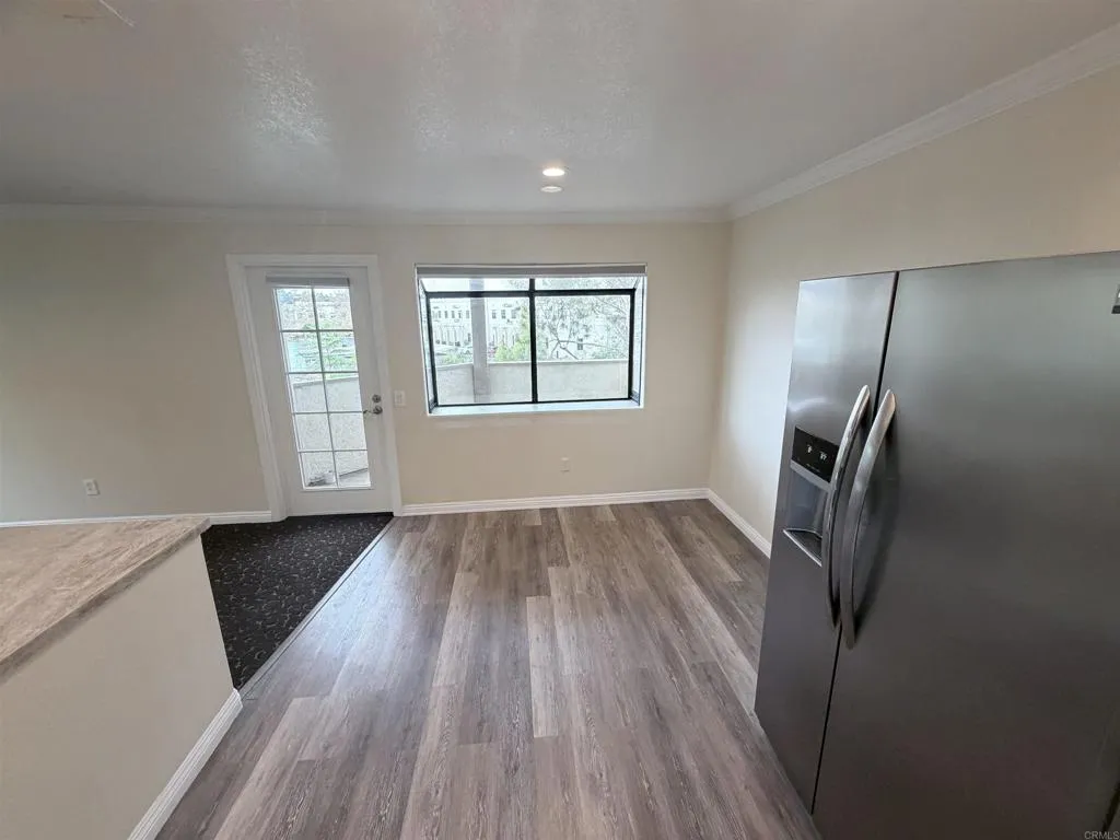https://cdn.realtyfeed.com/cdn/127/307069694/acb6ed7f67bacfcaee92752c8ff35dcf.webp