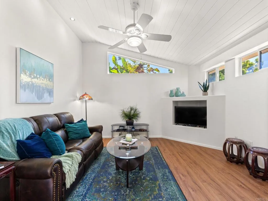https://cdn.realtyfeed.com/cdn/127/307069708/6598246fca569dc2216b9ca4eec23e32.webp