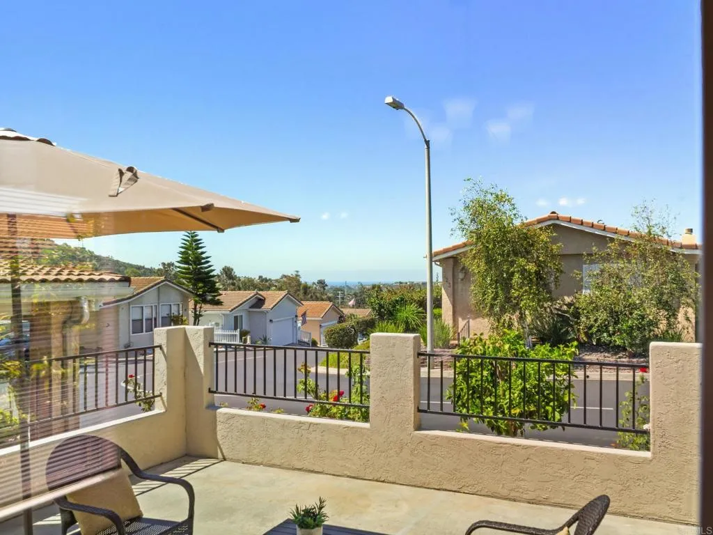 https://cdn.realtyfeed.com/cdn/127/307069708/802bafa6f2eceb4b6a7eb161eba5af2f.webp