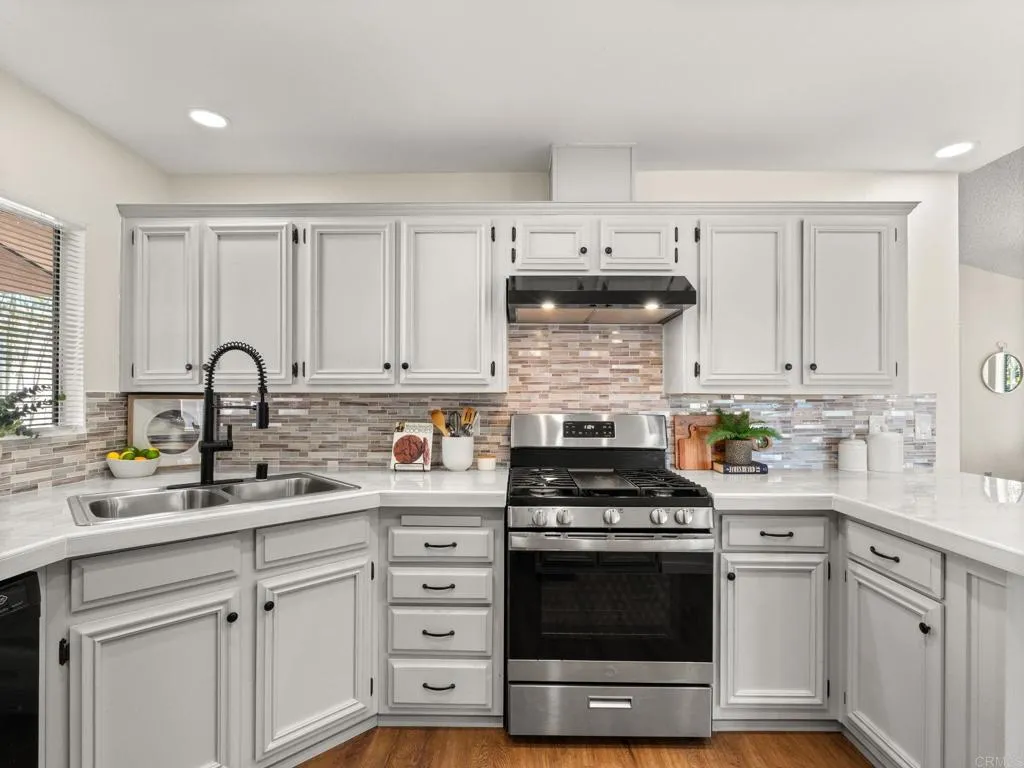 https://cdn.realtyfeed.com/cdn/127/307069708/8acd74ca36110923531e09cd9b0ce062.webp