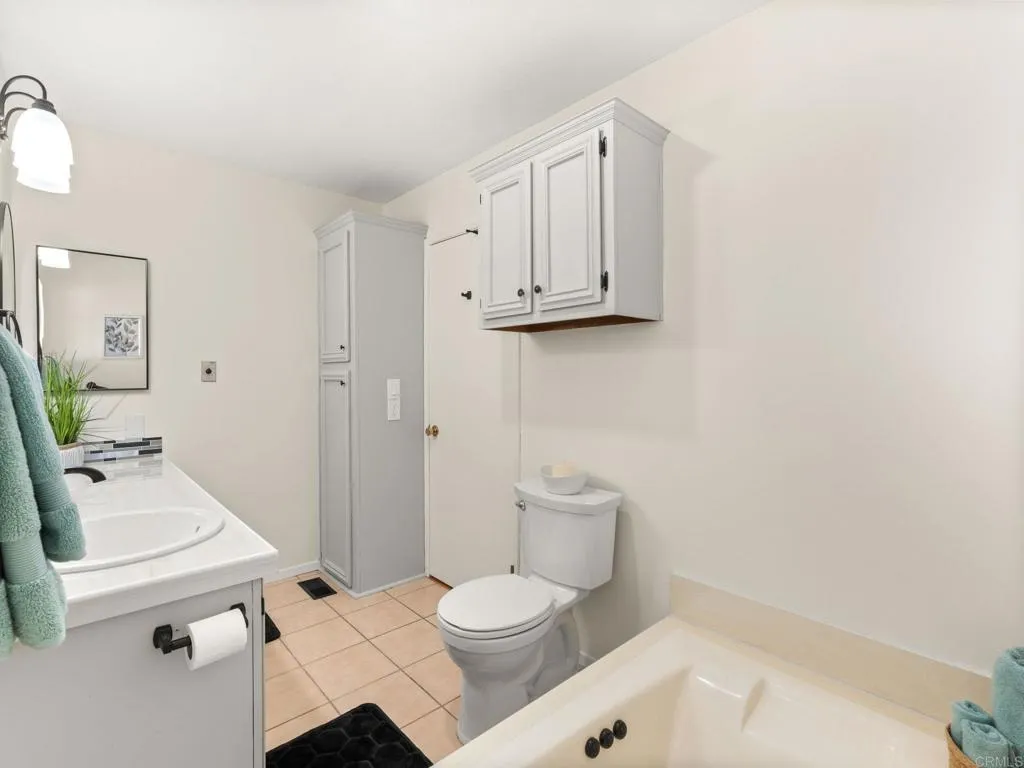 https://cdn.realtyfeed.com/cdn/127/307069708/994354626ce4ace12491679f5e72c686.webp