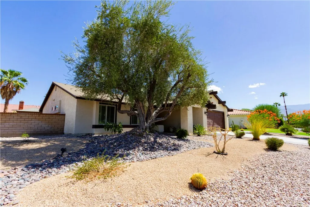 43442 San Pascual, Palm Desert, CA - Photo 2 of 20, Palm Desert, CA