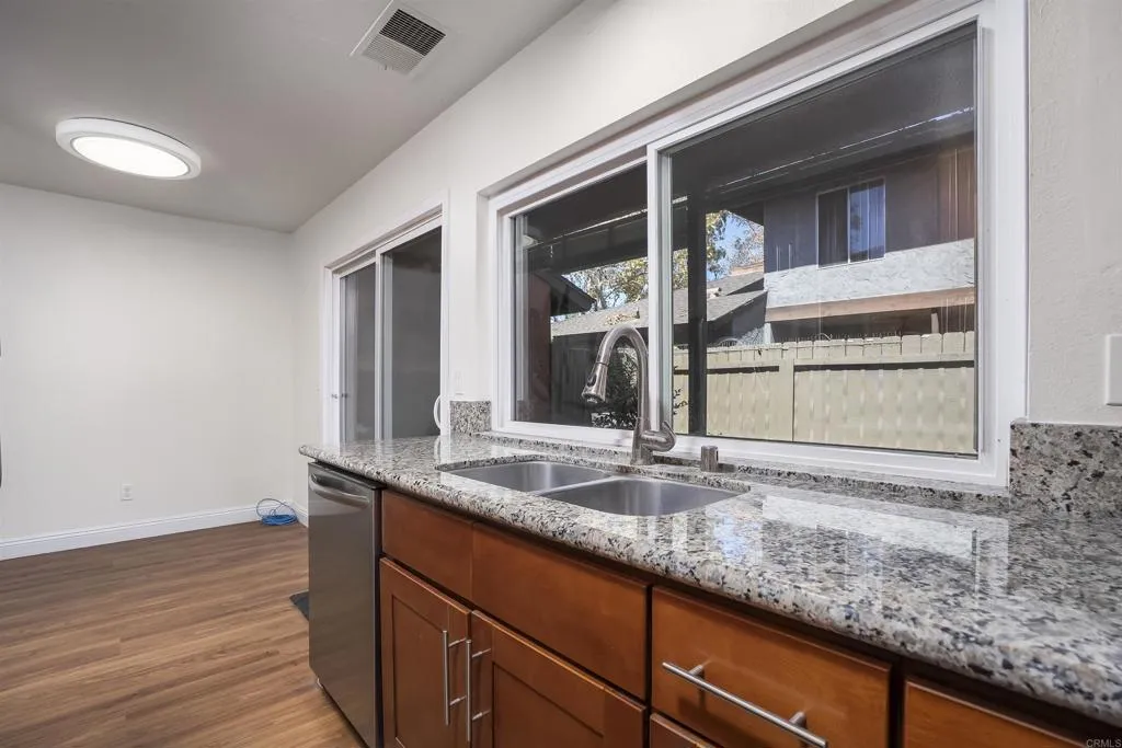 https://cdn.realtyfeed.com/cdn/127/307069803/344e641bd8413e9b8010d144c08242ee.webp