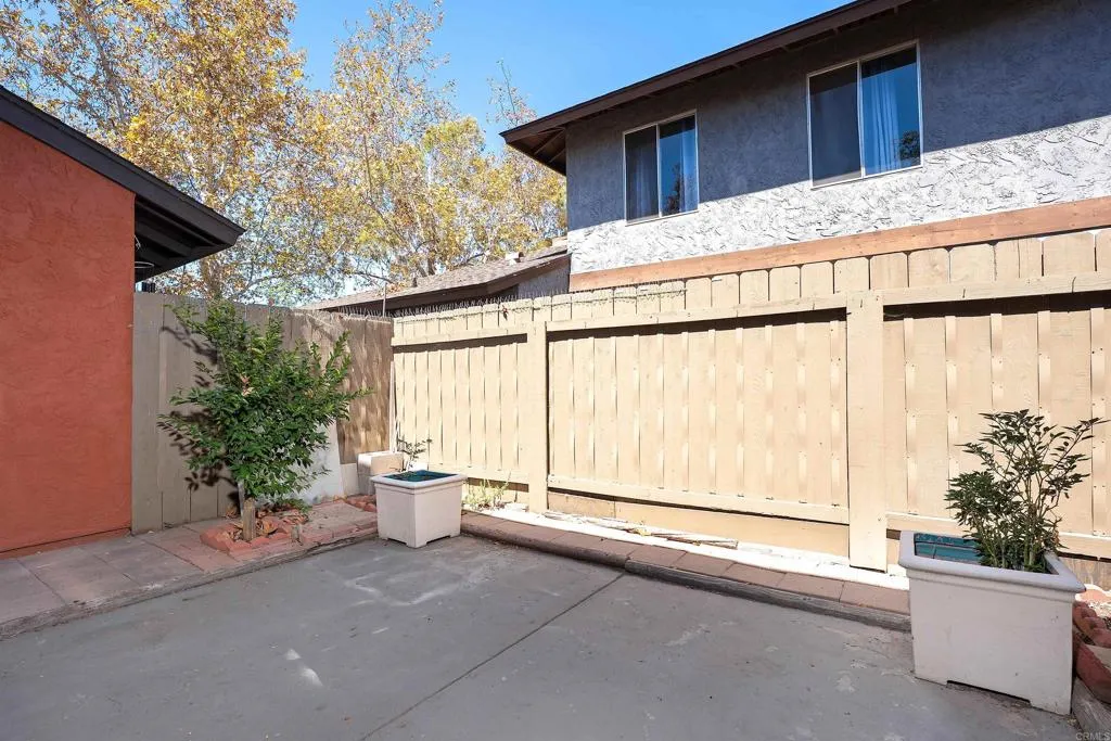 https://cdn.realtyfeed.com/cdn/127/307069803/9d99b3118b2d938fd4fa5f0b01f9da0f.webp