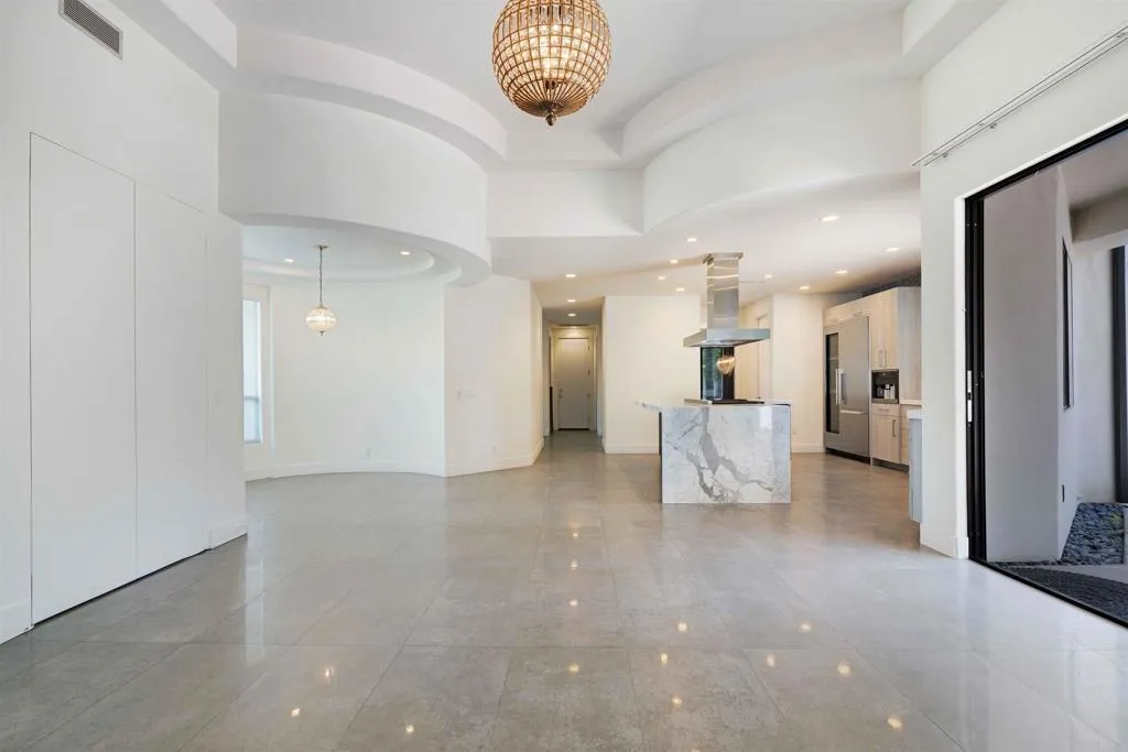 https://cdn.realtyfeed.com/cdn/127/307069809/539ef783ed4fabd0dfa4d9694ab26a3d.webp